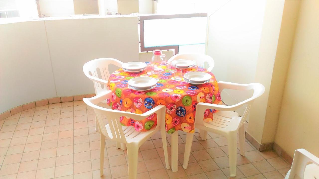Green Holiday Wohnung Mit Schwimmbad บิบิโอเน ภายนอก รูปภาพ